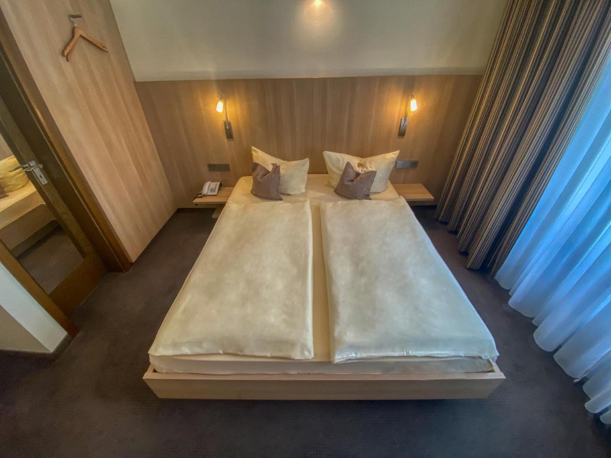 City Partner Hotel Berliner Hof Karlsruhe Ngoại thất bức ảnh